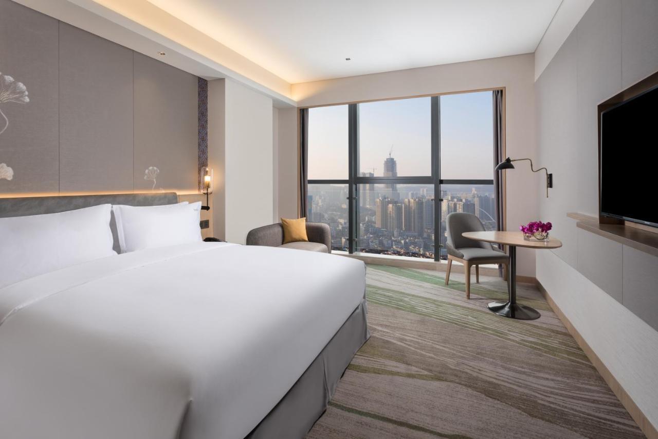 Holiday Inn Guiyang City Center By Ihg Exterior photo
