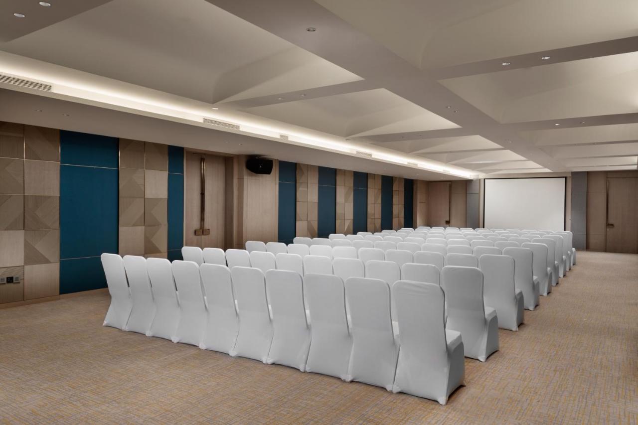 Holiday Inn Guiyang City Center By Ihg Exterior photo